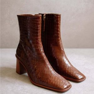 ALOHAS West Cape Croco Brown EU 35 (US Women's 5) M